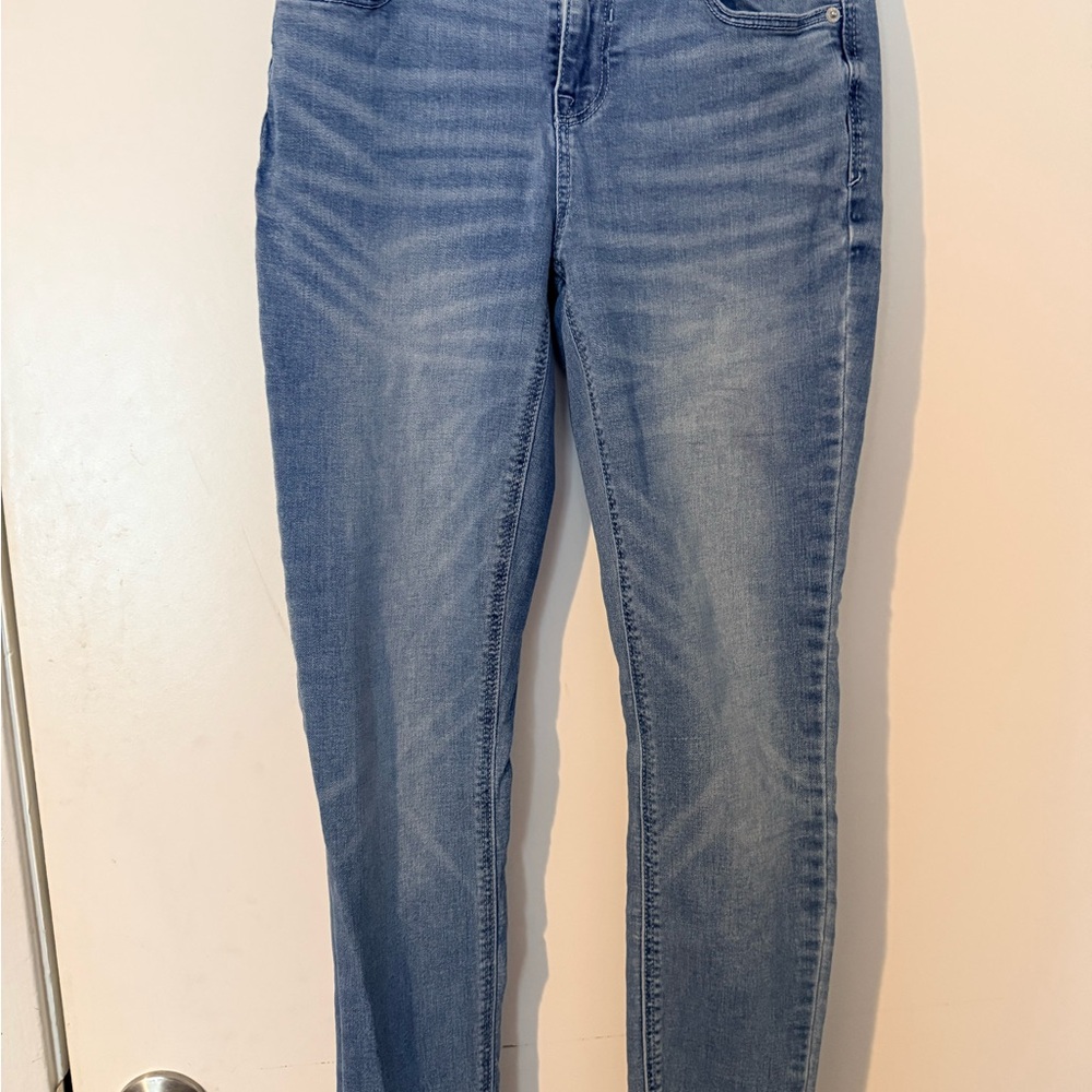 Old Navy Light Blue Women's Skinny Jeans